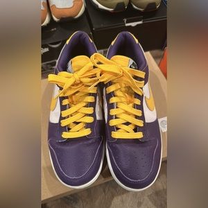 Nike dunk lakers US8.5